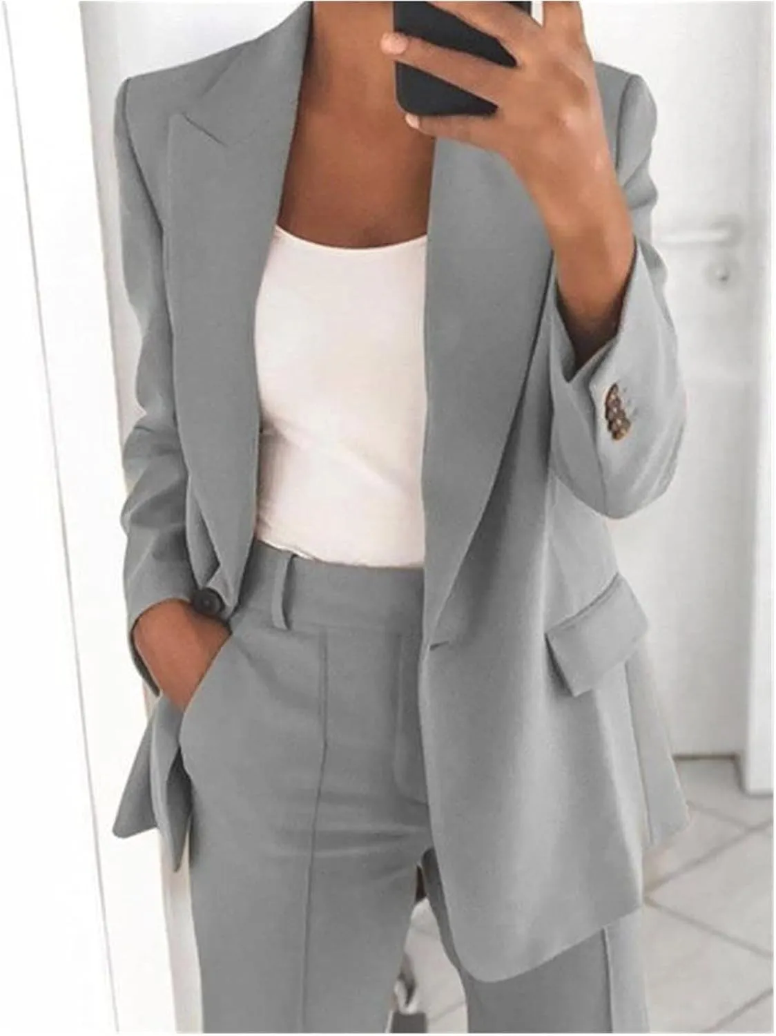 Blazers for Women 2024 Casual Plus Size Business Coats Dressy Loose Button Down Cardigan Work Suit Jacket with Pocket