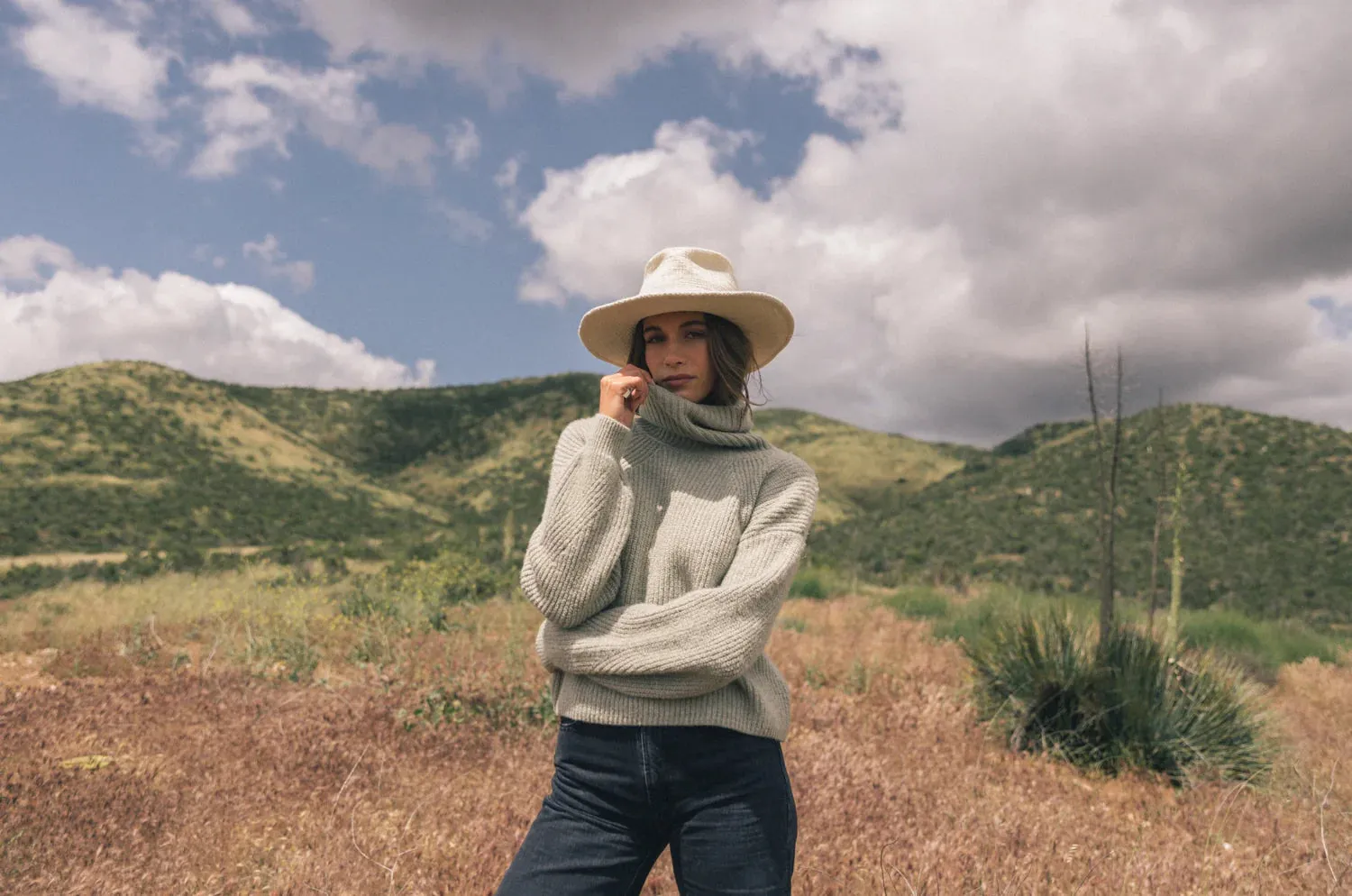 TURNER SWEATER