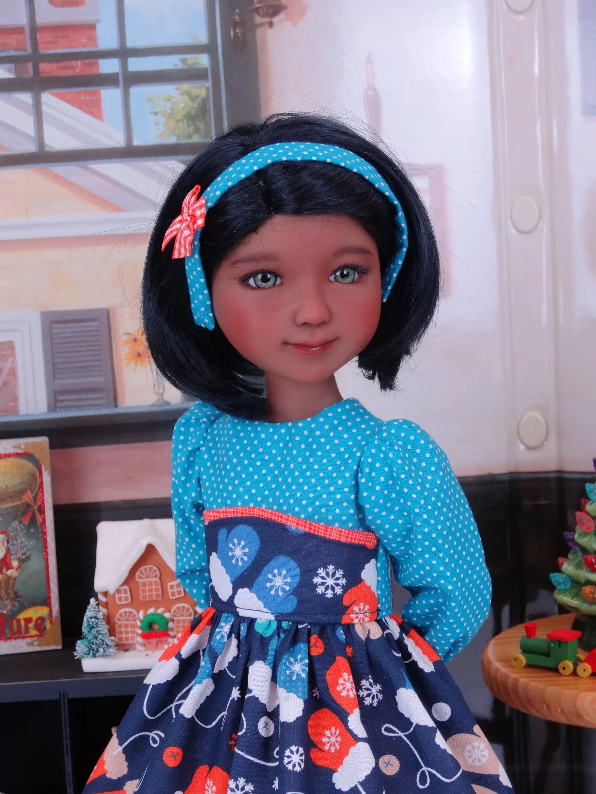 Warm Woolen Mittens - dress with shoes for Ruby Red Fashion Friends doll