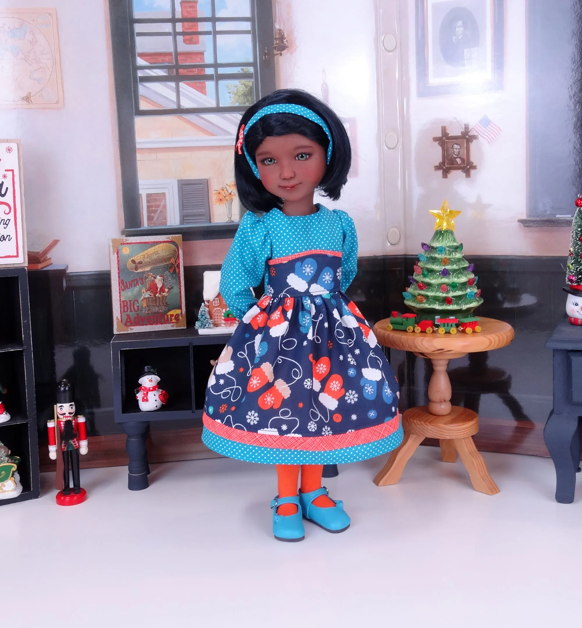 Warm Woolen Mittens - dress with shoes for Ruby Red Fashion Friends doll